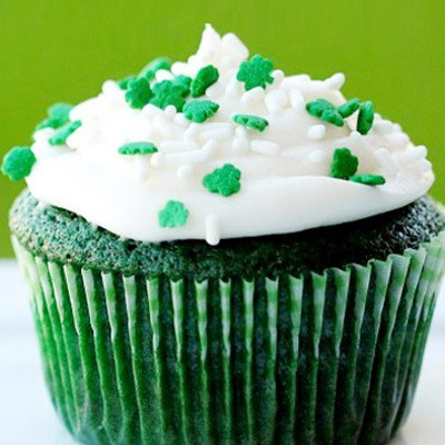 Cupcake Xanh Đơn Giản Ngon Như Ngoài Tiệm
