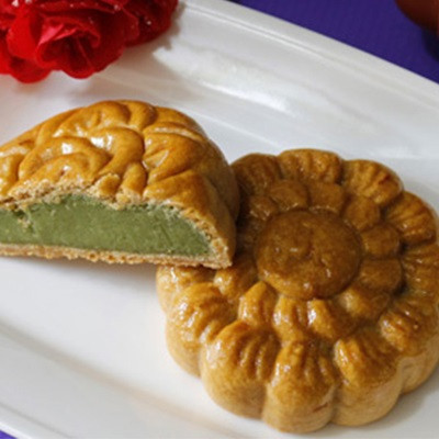 Bánh Trung Thu Nhân Trà Xanh Ngon Miệng