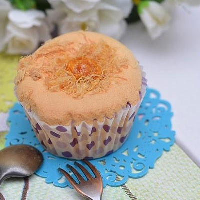Bánh Bông Lan Chà Bông Trứng Muối Ngon