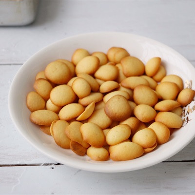 Bánh Quy Sữa Trứng giòn tan, cho bé ăn vặt