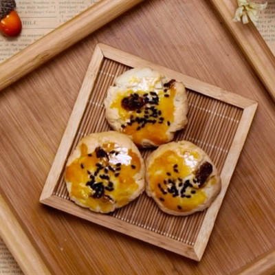Bánh Nướng Nho Khô Đậu Phộng thơm lừng, hấp dẫn