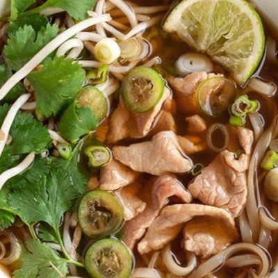 Phở Bò Nhà Nấu Đảm Bảo An Toàn Vệ Sinh