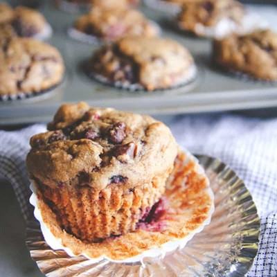 Bánh Muffin Chuối Chocolate Mâm Xôi xốp dẻo
