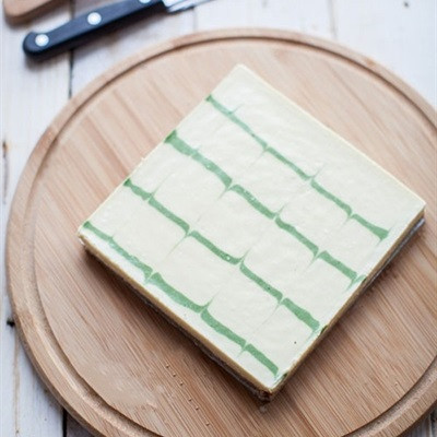 Bánh Cheesecake matcha béo ngậy thơm mùi trà xanh