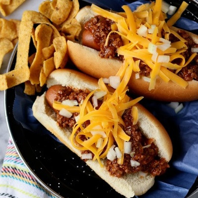 Bánh Mì Kẹp Xúc Xích Phô Mai Cực Ngon