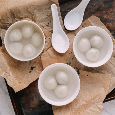 Chè trôi nước nhân mè đen