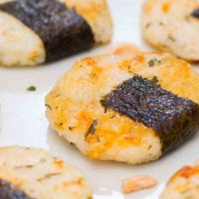 Bánh Senbei cá hồi