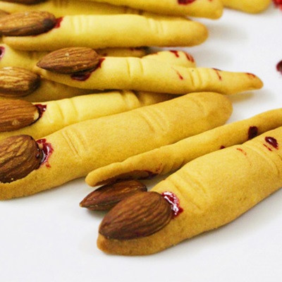 Bánh quy ngón tay phù thủy cho Halloween