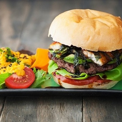 Hamburger Hương Vị Nhật Độc Đáo Thơm Ngon