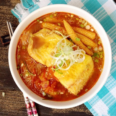 Cách nấu Bún Cá Tom Yum cực ngon từ đất nước Thái Lan