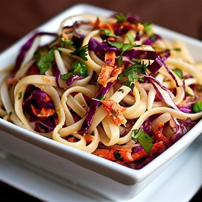 Mì Trộn Salad đơn giản, thành đạm cho bữa sáng