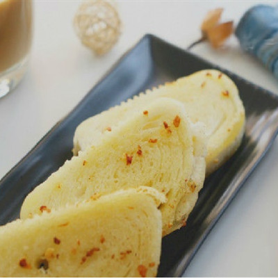 Bánh bao chiên bơ tỏi