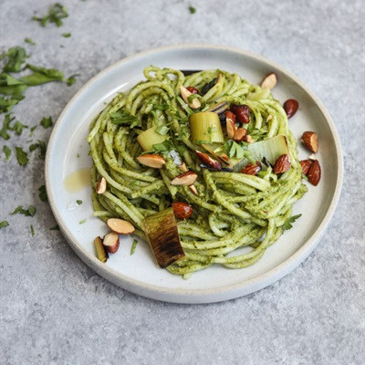Pasta sốt Pesto cần tây