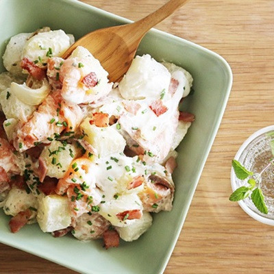 Salad cá hồi khoai tây giảm cân