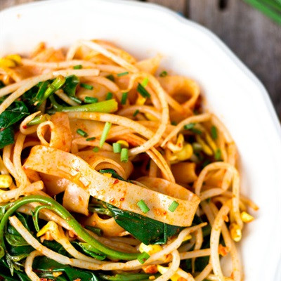 Phở trộn chua cay