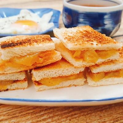 Bánh mì nướng kaya