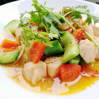 Gà lúc lắc