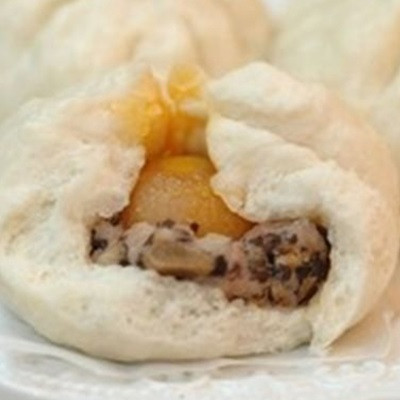 Bánh Bao Trứng Muối 