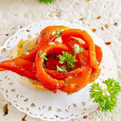 Bánh mì ớt chuông nướng