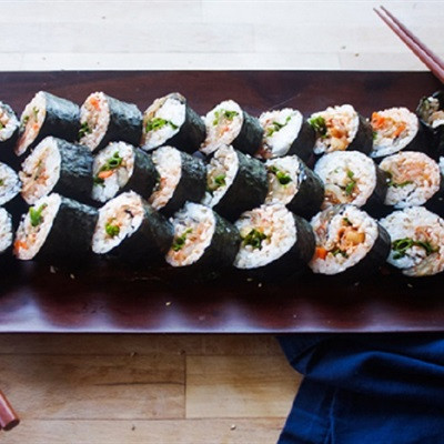 Kimbap cuộn kim chi
