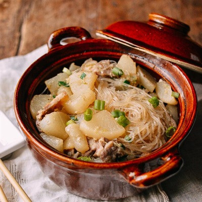 Miến xào củ cải thịt muối