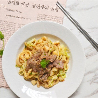 Mì udon xào thập
