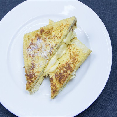 Sandwich kẹp phô mai áp chảo