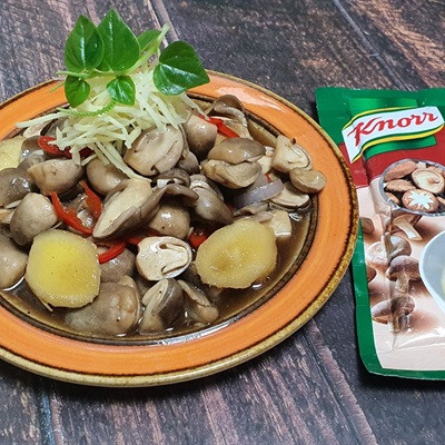 Nấm Rơm Kho Gừng
