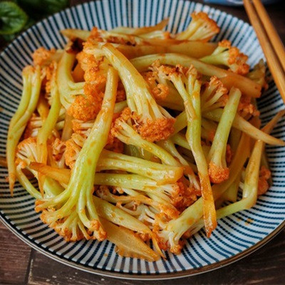 Bông Cải Trắng Xào Tương Cà Chua Ngon