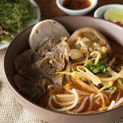 Bún Bò Huế Giò Heo Thơm Ngon, Đậm Vị