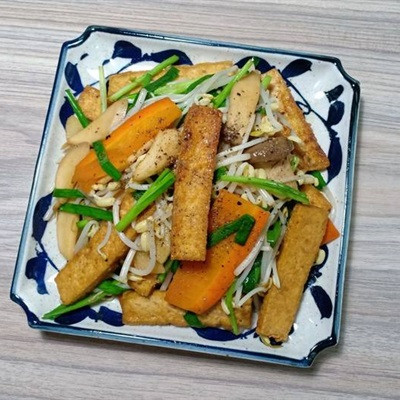 Đậu Hũ Xào Giá Hẹ thơm ngon, đơn giản tại nhà
