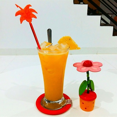 Nước ép thơm chanh dây