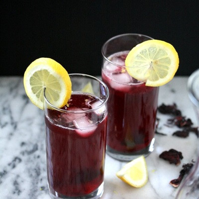 Cocktail chanh hoa bụp giấm