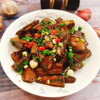 Cáxh làm Cà tím rim nước tương mặn ngọt