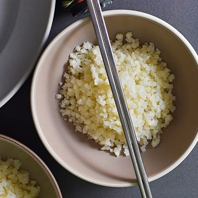 Cơm bông cải trắng xào