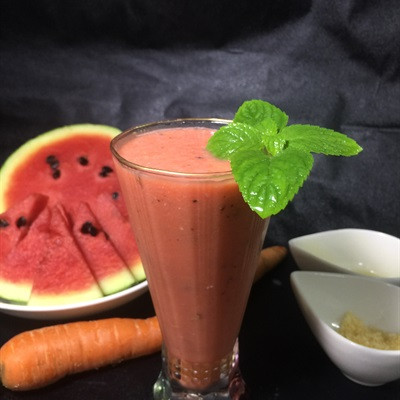 Sinh tố dưa hấu cà rốt