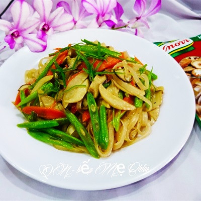 Phở Khô Xào Chay