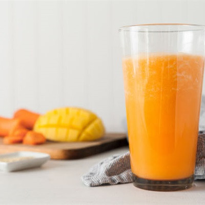 Sinh tố xoài cà rốt