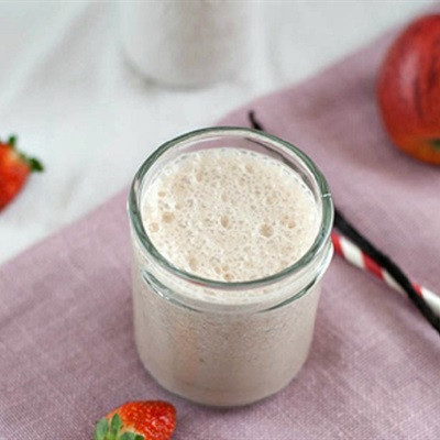 Sinh tố dâu chuối táo