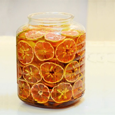 Chanh đào ngâm mật ong chữa ho