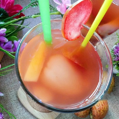 Trà mận vải