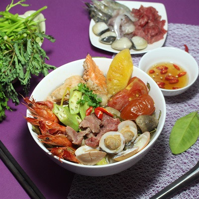 Lẩu Thái Hải Sản Chua Cay