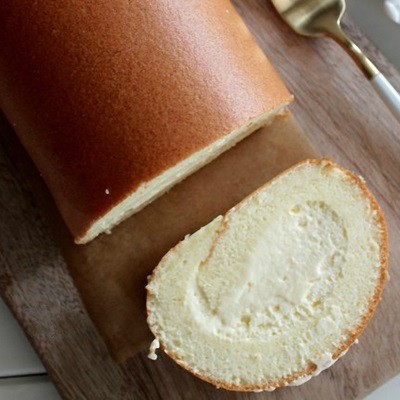 Bánh Mì Cuộn Mềm Mịn, Ngon Như Ngoài Tiệm