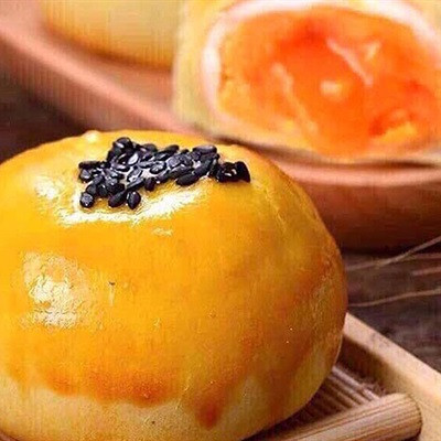 Bánh Trung Thu Đài Loan Nhân Trứng Muối