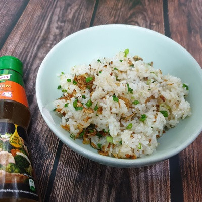 Cơm Chiên Ruốc Sấy Đơn Giản Ngon Đậm Đà