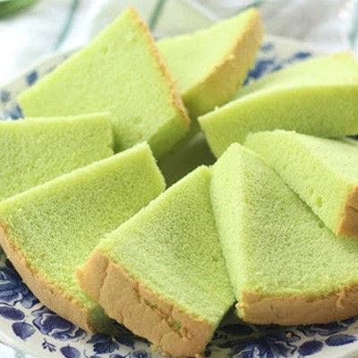Bánh Chiffon Lá Dứa Mềm Mịn Đãi Cả Nhà